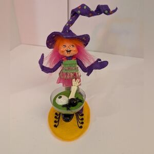 Annalee 5" Purple Party Elf/Whimsical Witch Figurine with Purple Hat